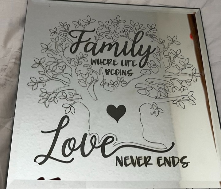 Family Tree Mirror